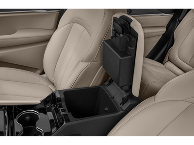 2025 Jeep Grand Cherokee GRAND CHEROKEE LAREDO 4X4
