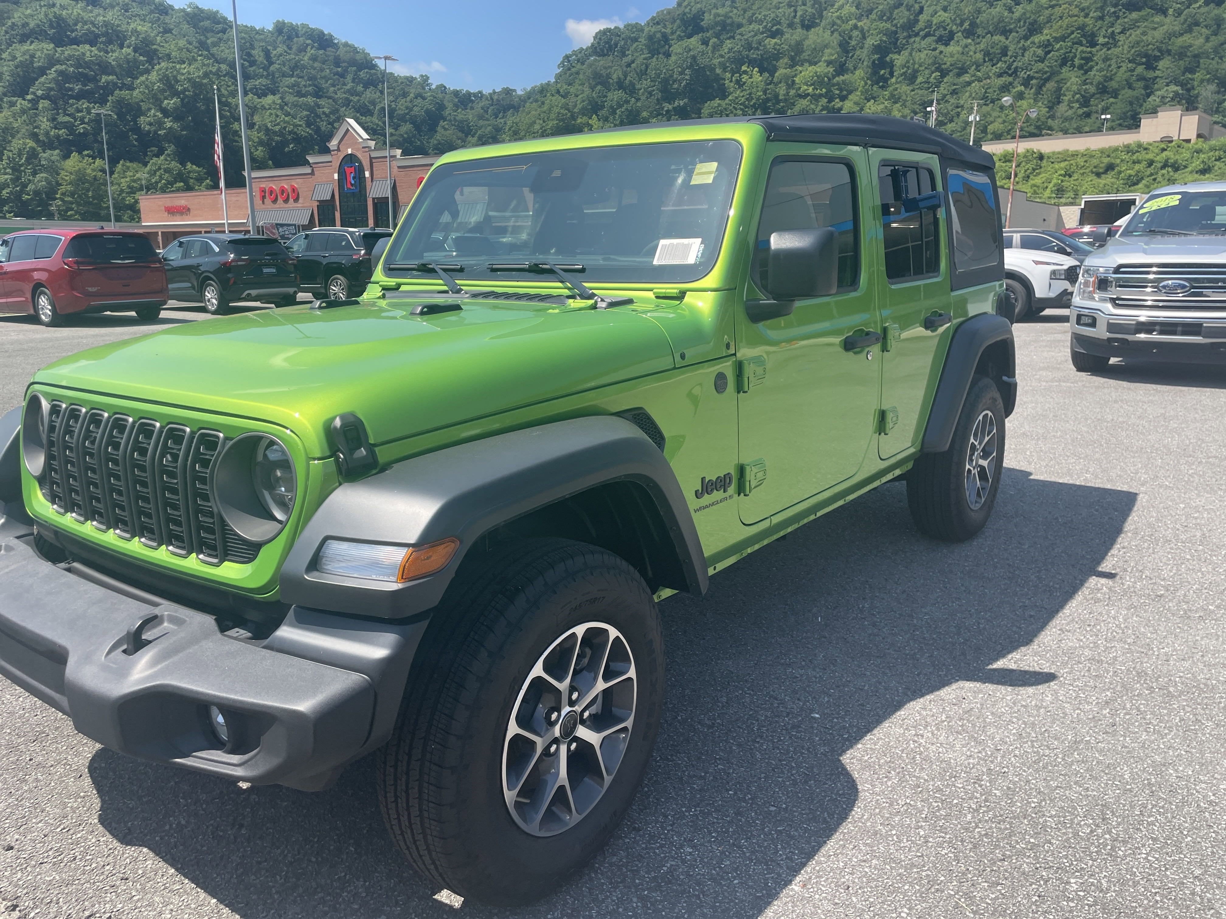 2025 Jeep Wrangler WRANGLER 4-DOOR SPORT S