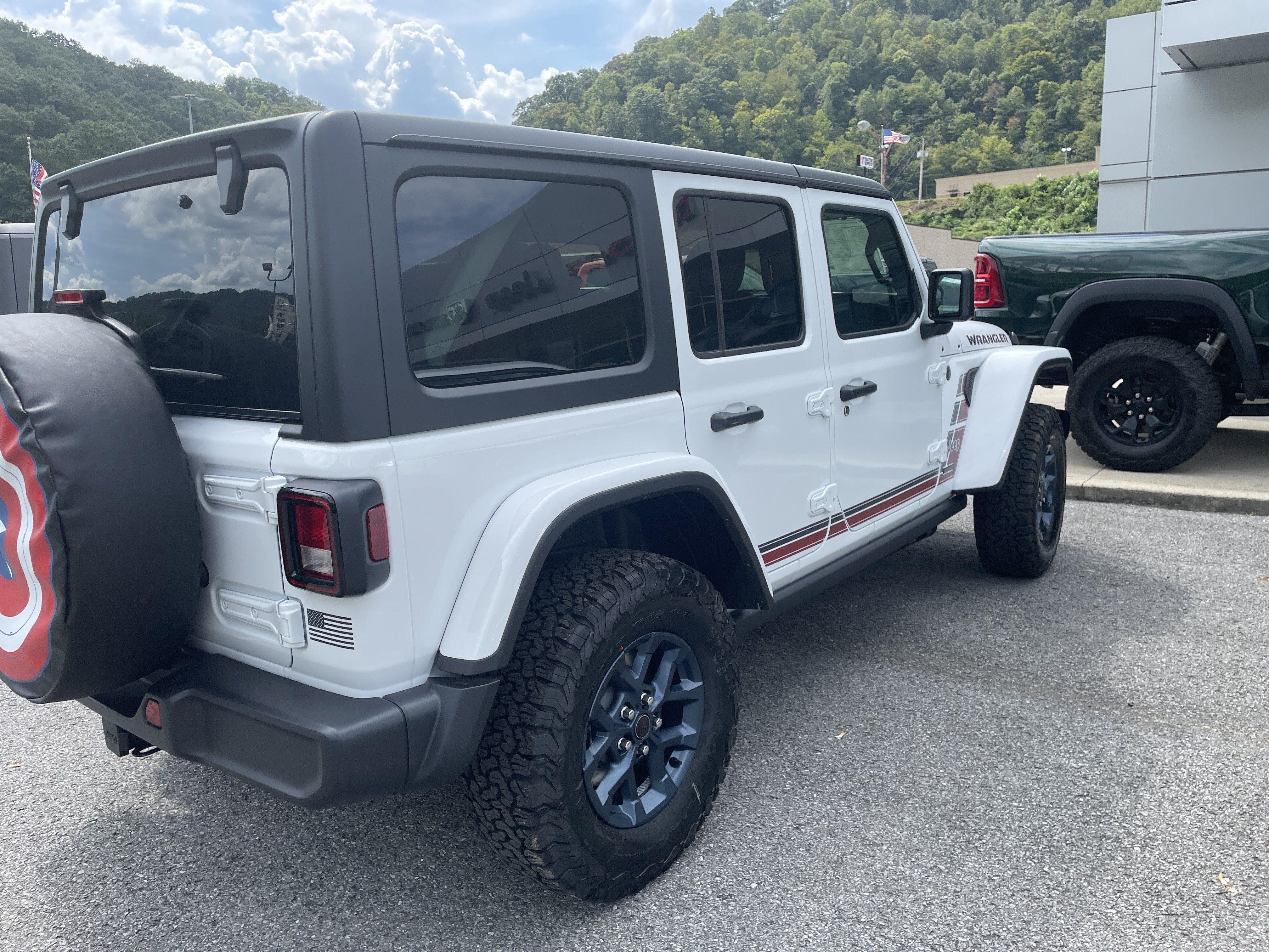 2026 Jeep Wrangler 4-Door Sport