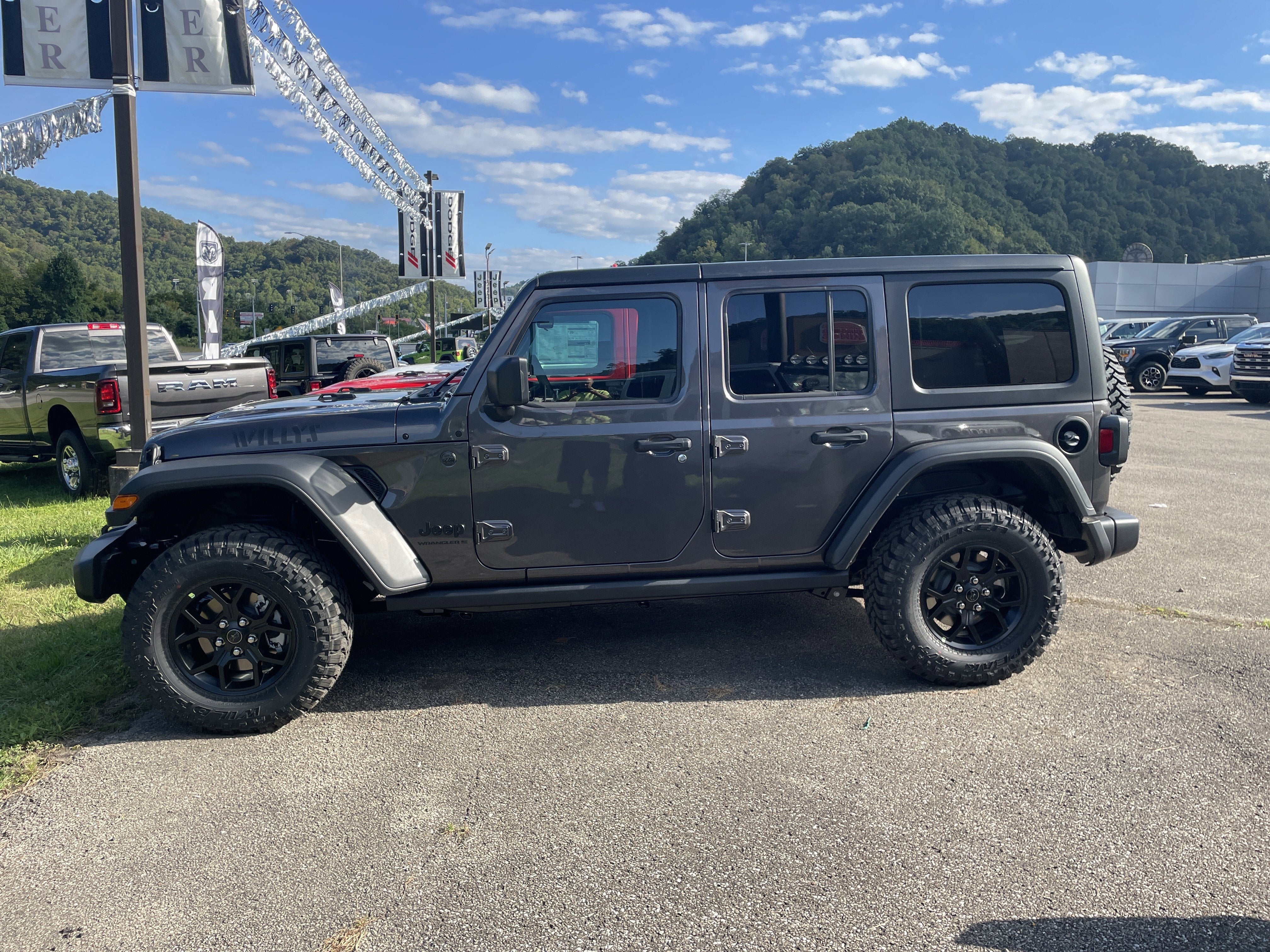 2025 Jeep Wrangler WRANGLER 4-DOOR WILLYS