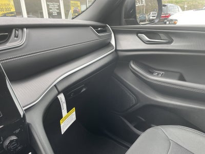 2026 Jeep Grand Cherokee GRAND CHEROKEE LAREDO X 4X4