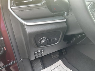 2026 Jeep Grand Cherokee GRAND CHEROKEE LAREDO X 4X4