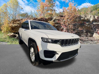 2026 Jeep Grand Cherokee GRAND CHEROKEE LAREDO 4X4