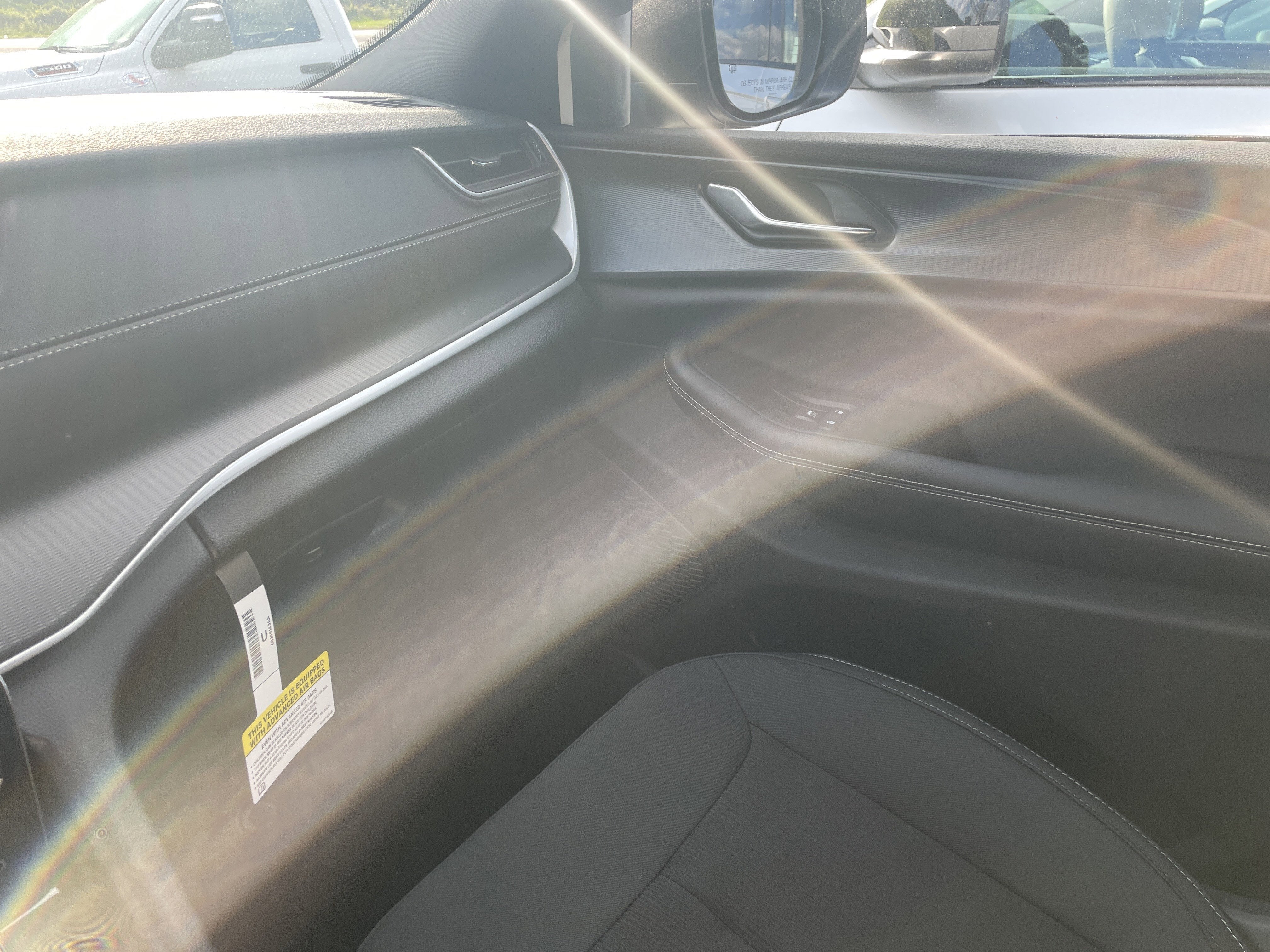 2026 Jeep Grand Cherokee GRAND CHEROKEE LAREDO 4X4