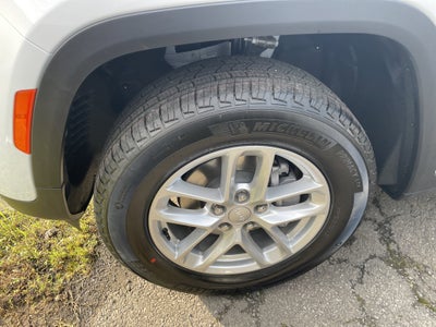 2026 Jeep Grand Cherokee GRAND CHEROKEE LAREDO 4X4