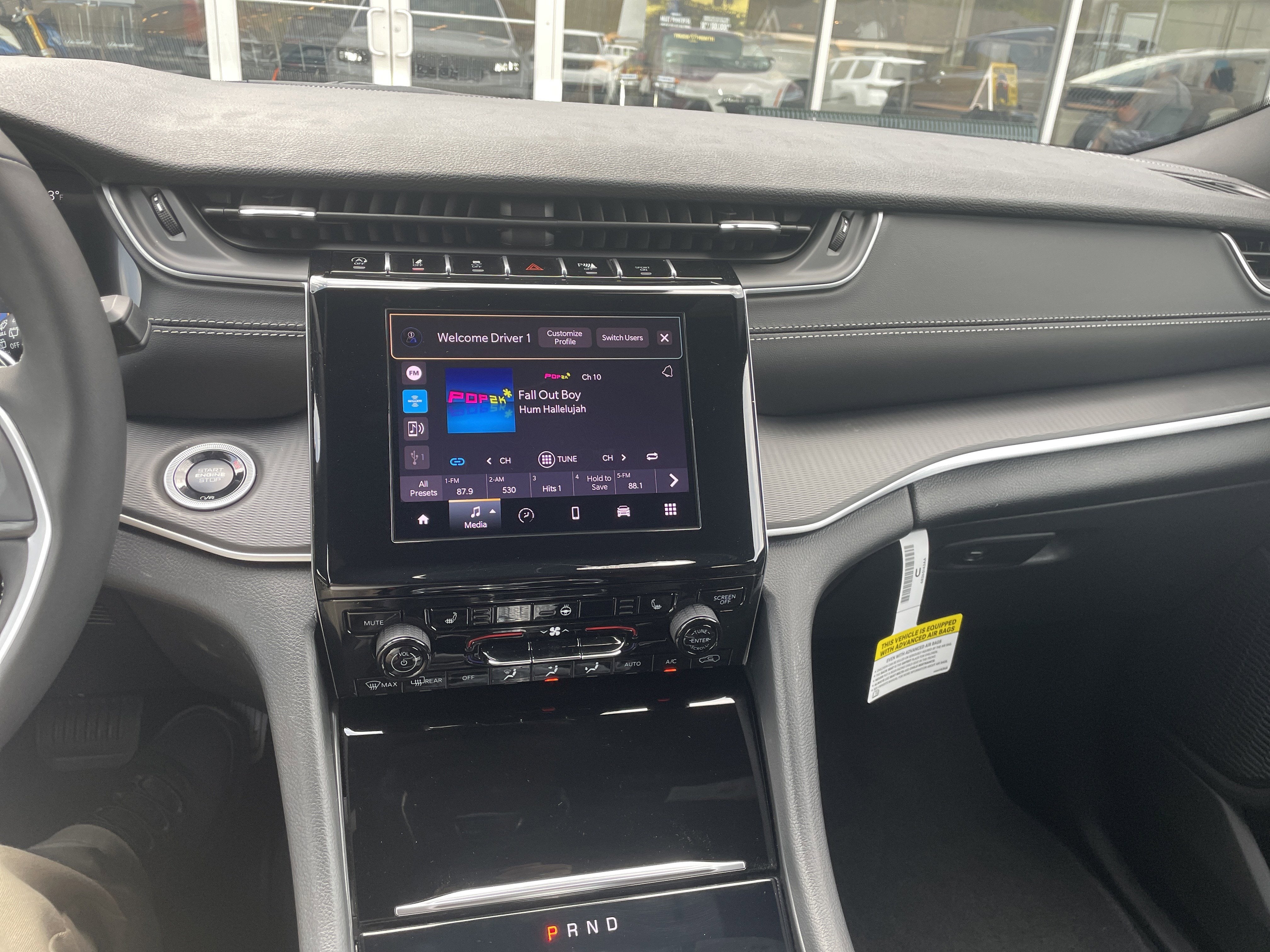 2026 Jeep Grand Cherokee GRAND CHEROKEE LAREDO X 4X4