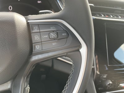 2026 Jeep Grand Cherokee GRAND CHEROKEE LAREDO 4X4