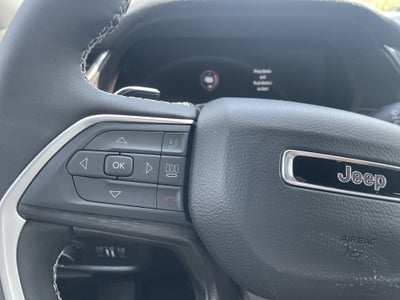 2026 Jeep Grand Cherokee GRAND CHEROKEE LAREDO X 4X4