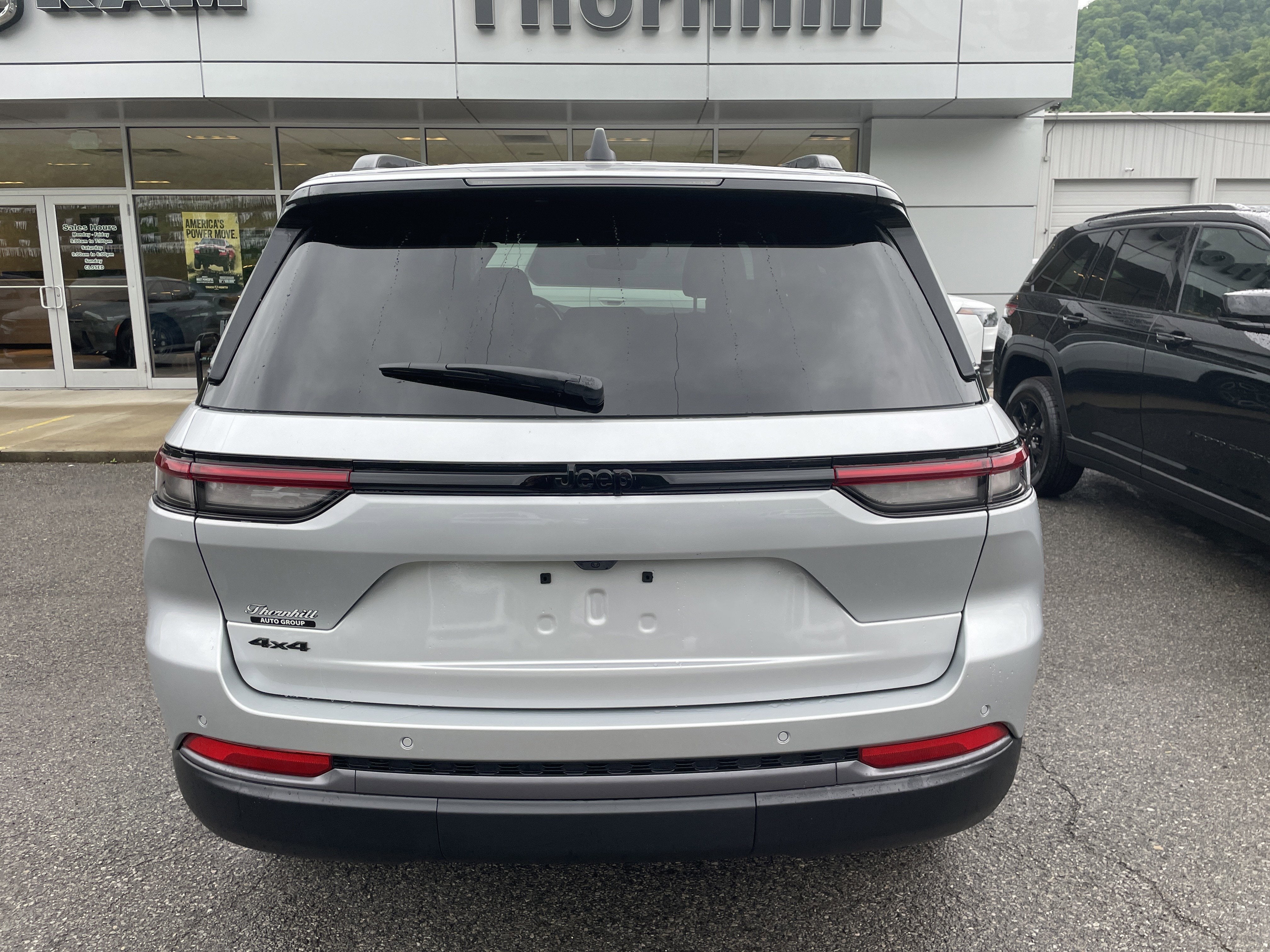 2026 Jeep Grand Cherokee GRAND CHEROKEE LAREDO ALTITUDE 4X4