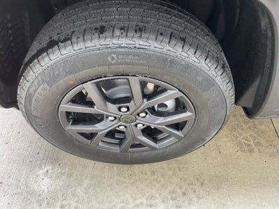 2027 Jeep Grand Cherokee Laredo Altitude