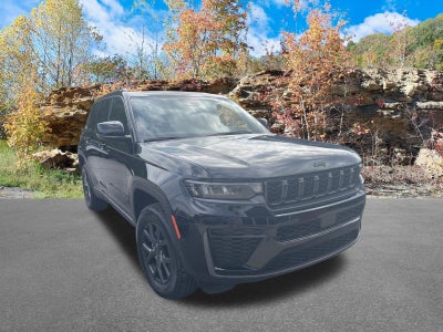 2027 Jeep Grand Cherokee GRAND CHEROKEE LAREDO ALTITUDE 4X4