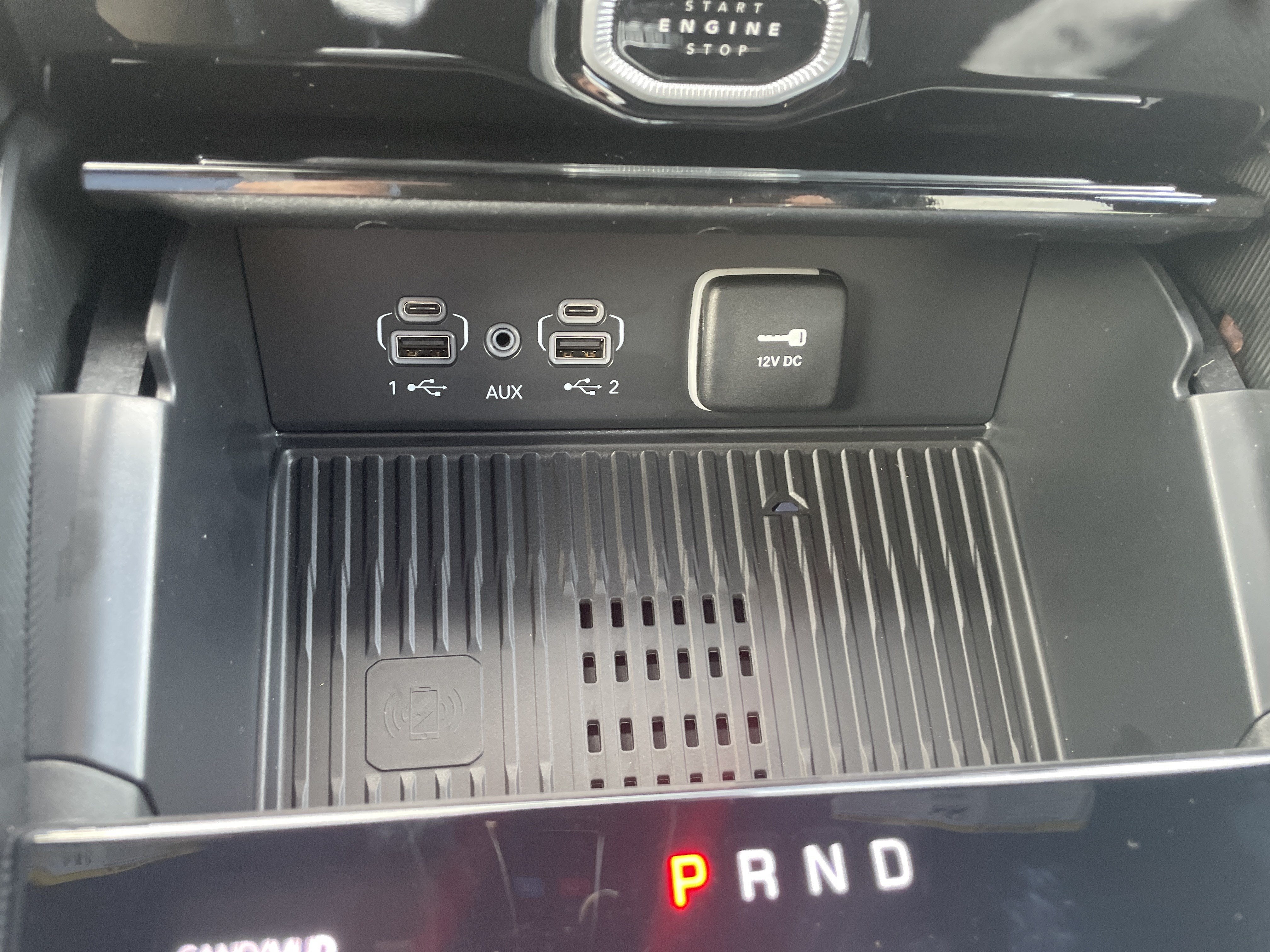 2027 Jeep Grand Cherokee GRAND CHEROKEE LAREDO ALTITUDE 4X4