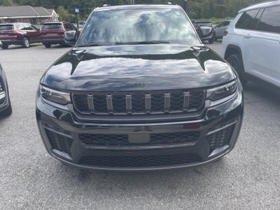 2027 Jeep Grand Cherokee GRAND CHEROKEE LAREDO ALTITUDE 4X4