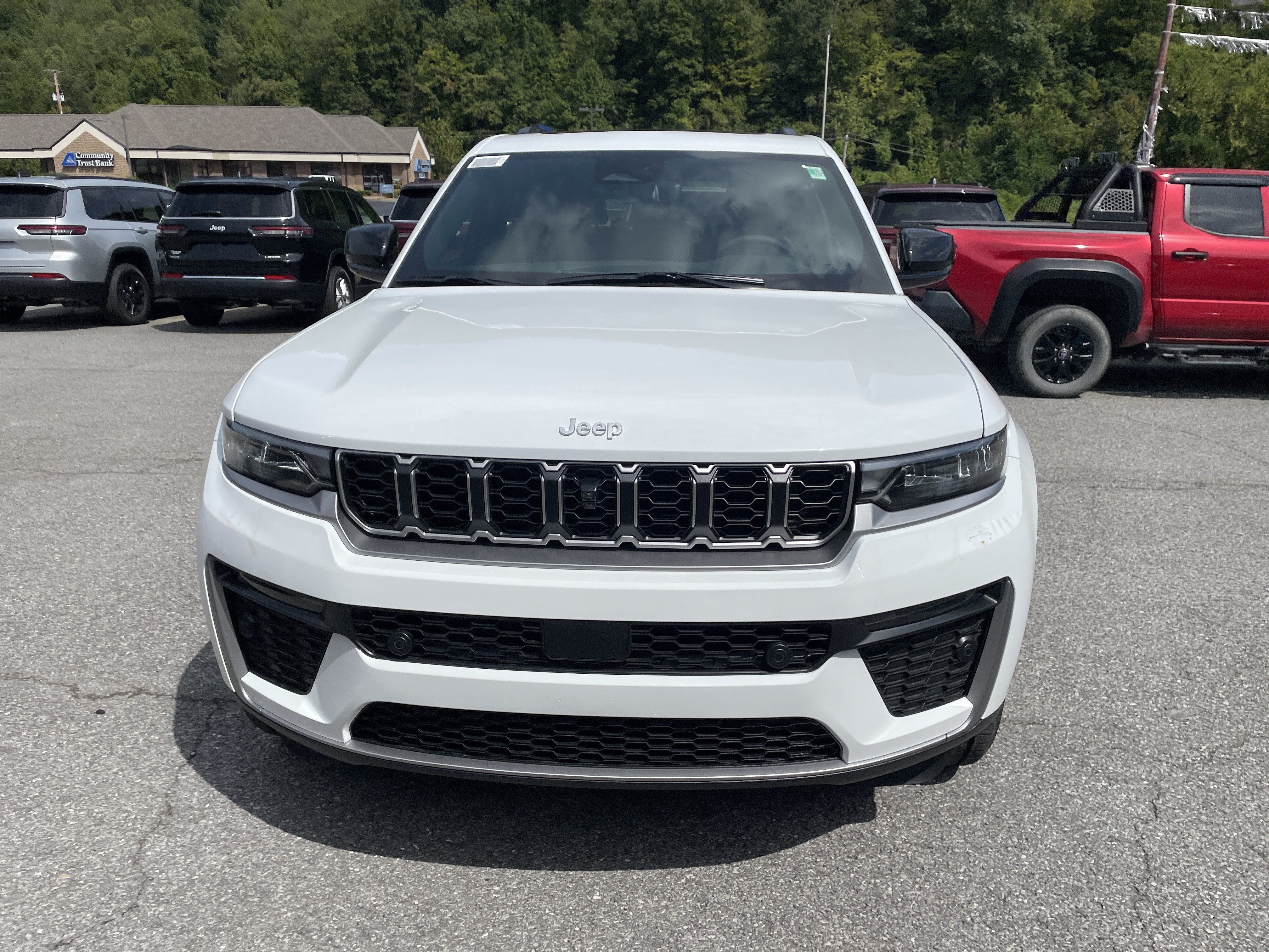 2027 Jeep Grand Cherokee Limited