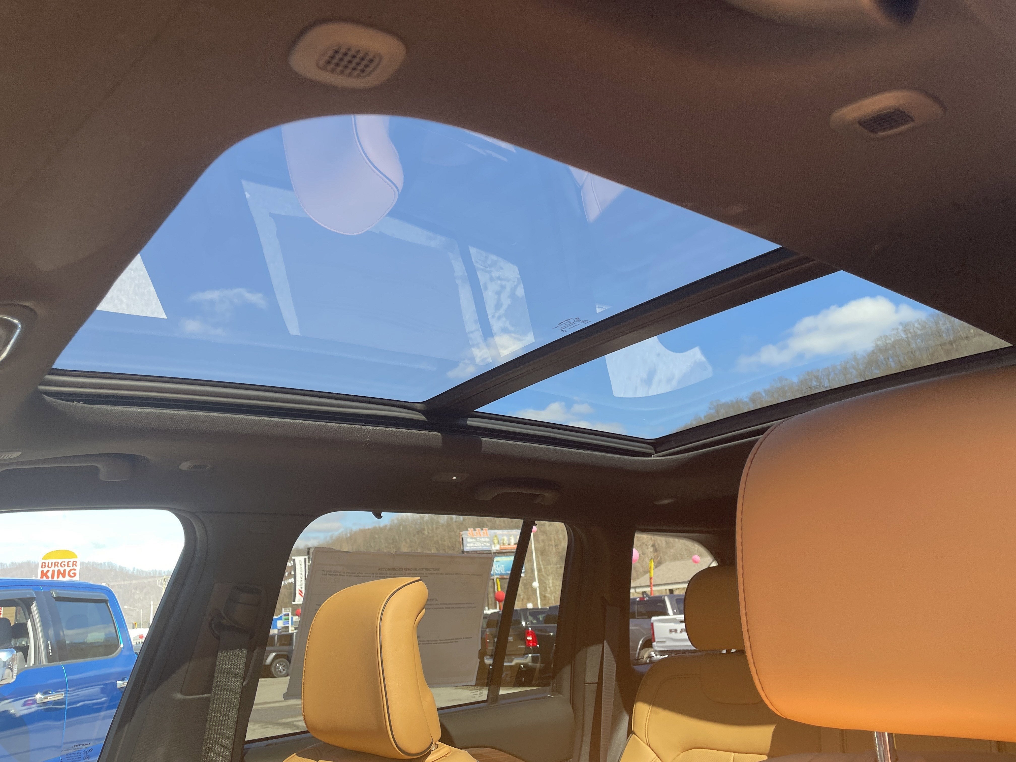 2025 Jeep Grand Cherokee GRAND CHEROKEE SUMMIT 4X4