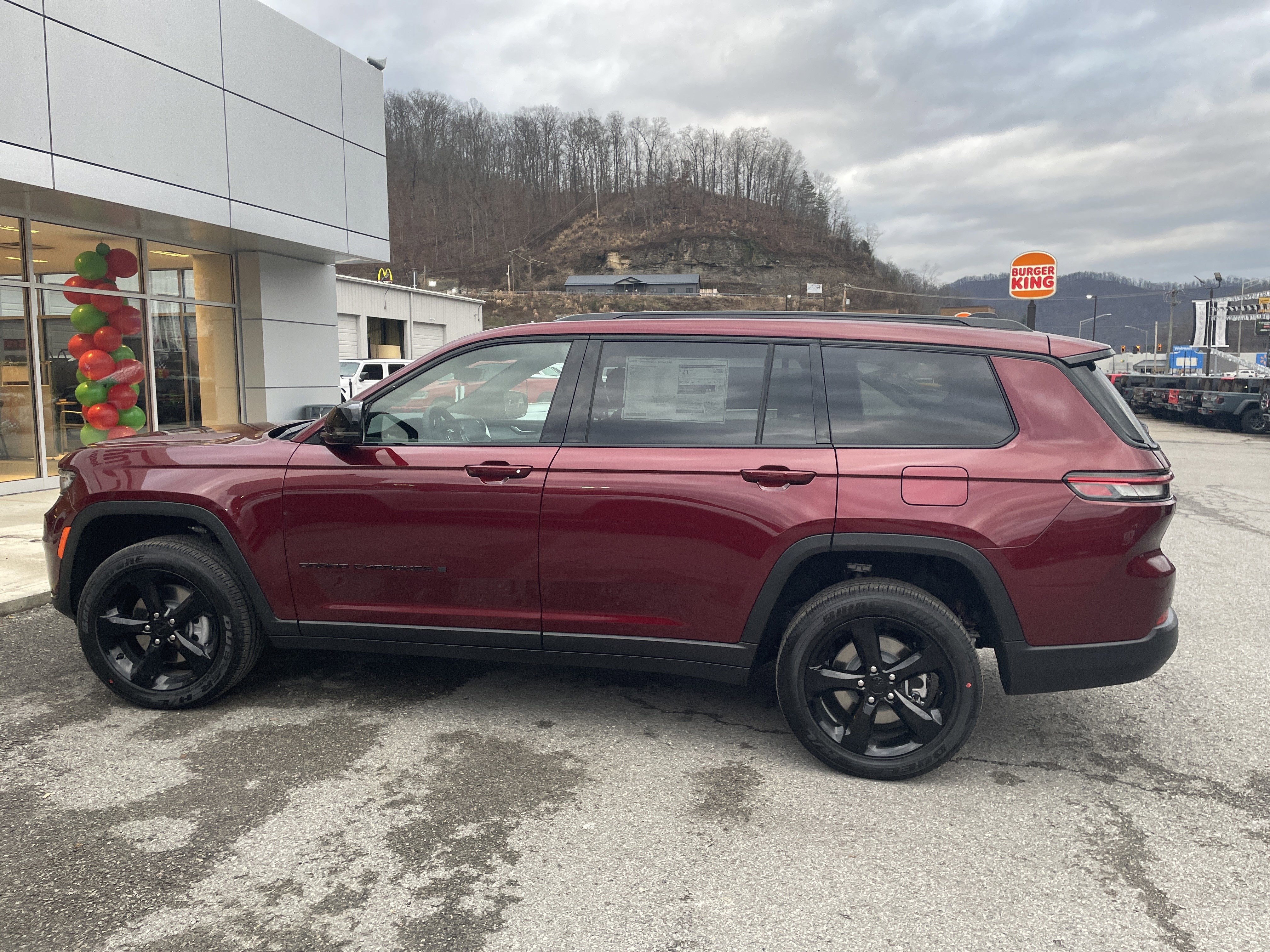 2025 Jeep Grand Cherokee GRAND CHEROKEE L ALTITUDE X 4X4