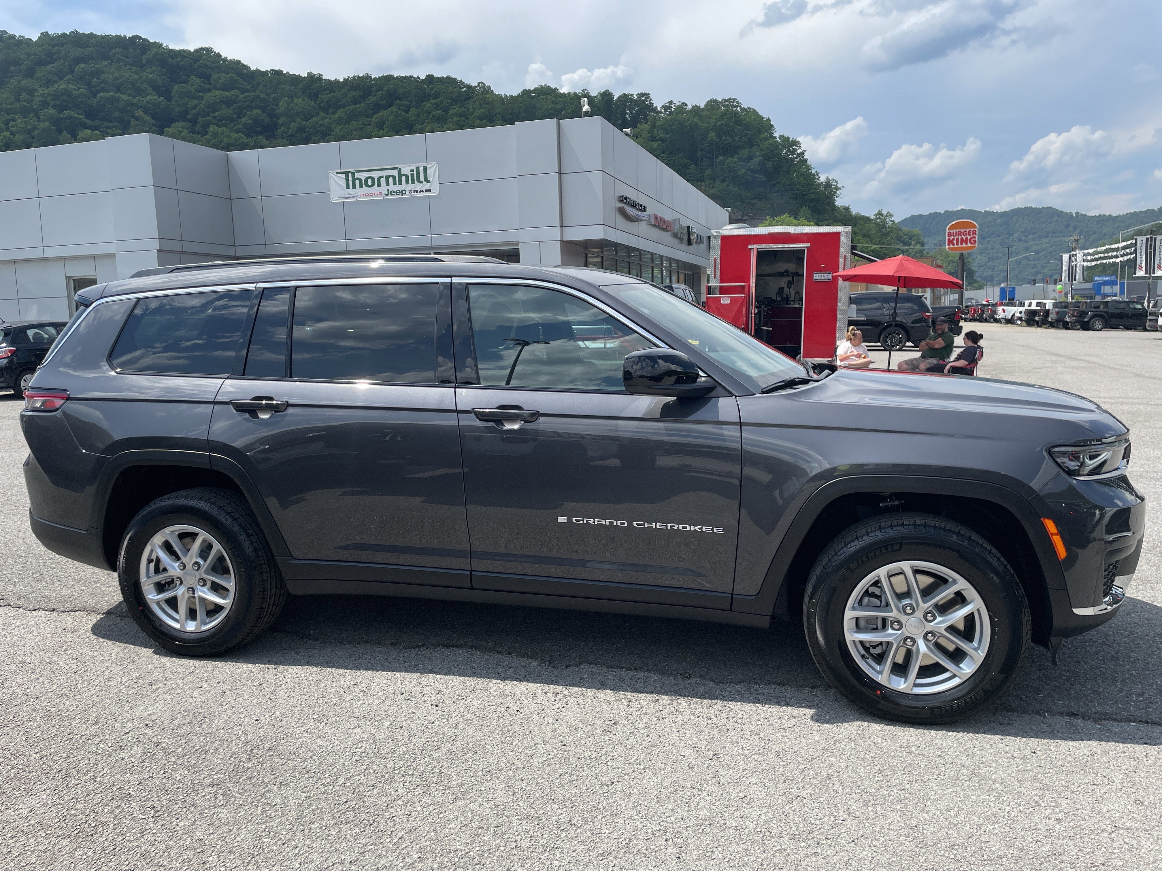 2026 Jeep Grand Cherokee GRAND CHEROKEE L LAREDO X 4X4