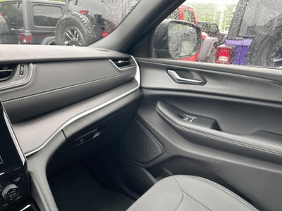 2026 Jeep Grand Cherokee GRAND CHEROKEE L LAREDO X 4X4