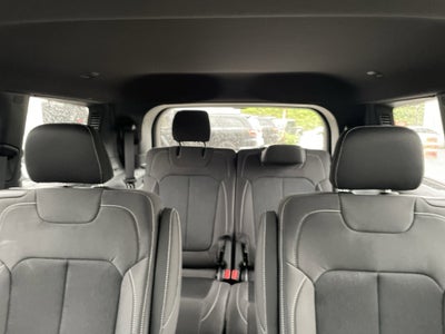 2026 Jeep Grand Cherokee GRAND CHEROKEE L LAREDO X 4X4