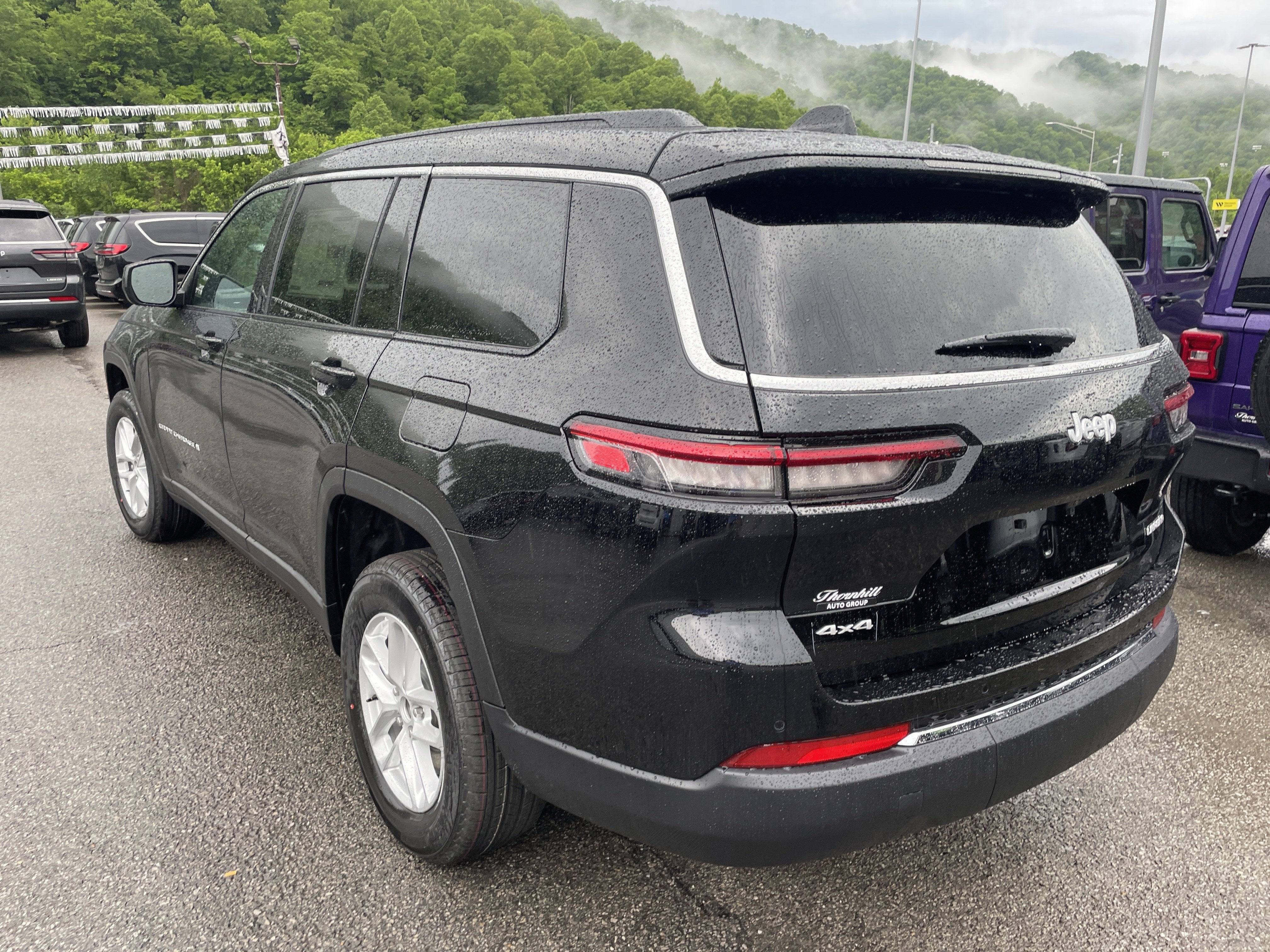 2026 Jeep Grand Cherokee GRAND CHEROKEE L LAREDO X 4X4
