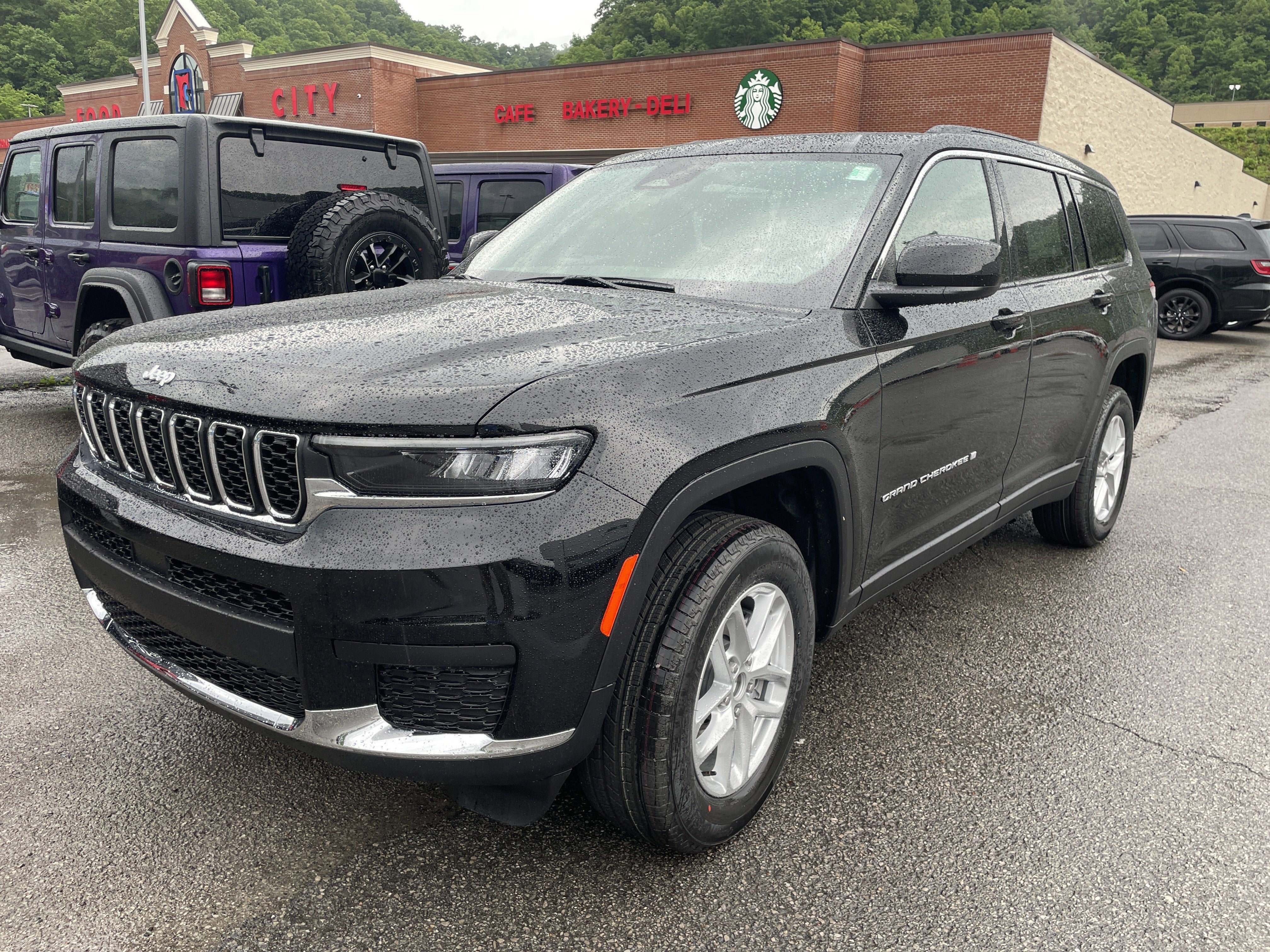 2026 Jeep Grand Cherokee GRAND CHEROKEE L LAREDO X 4X4