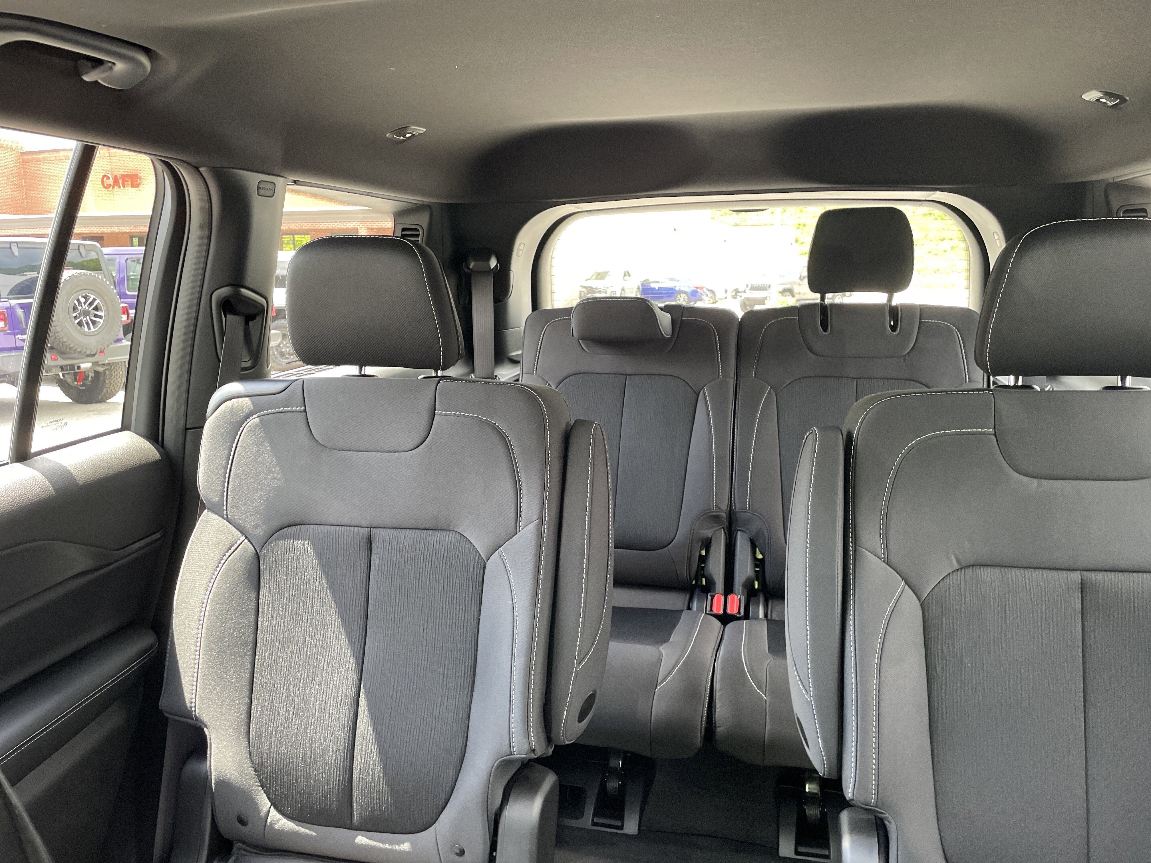 2026 Jeep Grand Cherokee GRAND CHEROKEE L LAREDO X 4X4