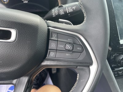 2024 Jeep Grand Cherokee L Laredo X 4x4