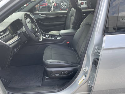 2026 Jeep Grand Cherokee GRAND CHEROKEE L LAREDO ALTITUDE 4X4