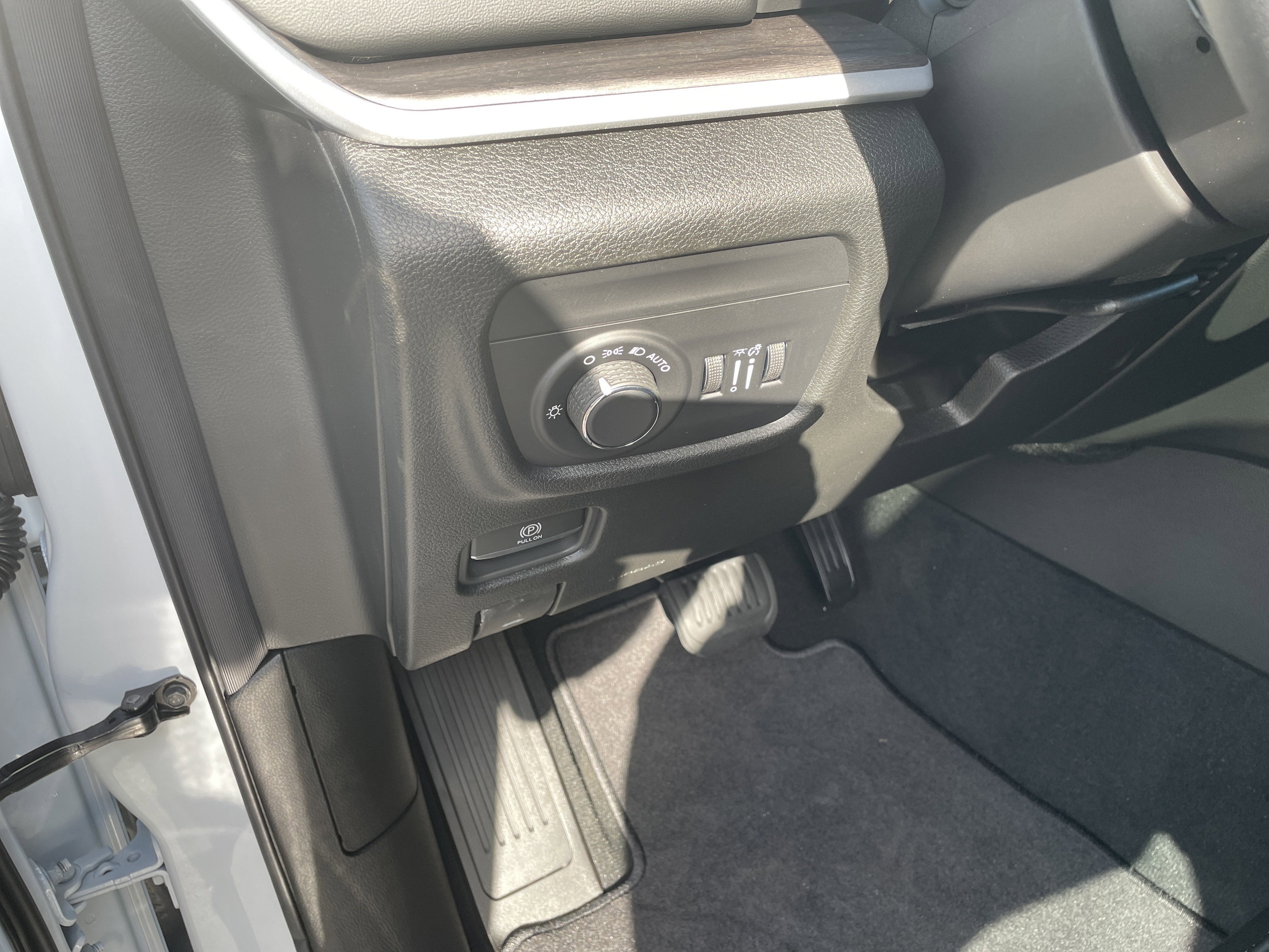 2026 Jeep Grand Cherokee GRAND CHEROKEE L LAREDO ALTITUDE 4X4