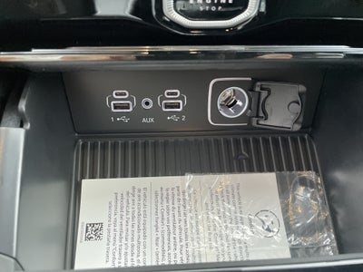 2027 Jeep Grand Cherokee Laredo Altitude