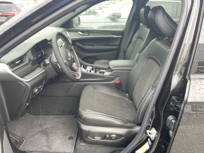 2026 Jeep Grand Cherokee GRAND CHEROKEE L LAREDO ALTITUDE 4X4