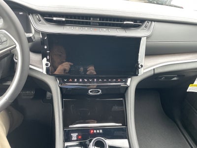 2026 Jeep Grand Cherokee GRAND CHEROKEE L LAREDO ALTITUDE 4X4