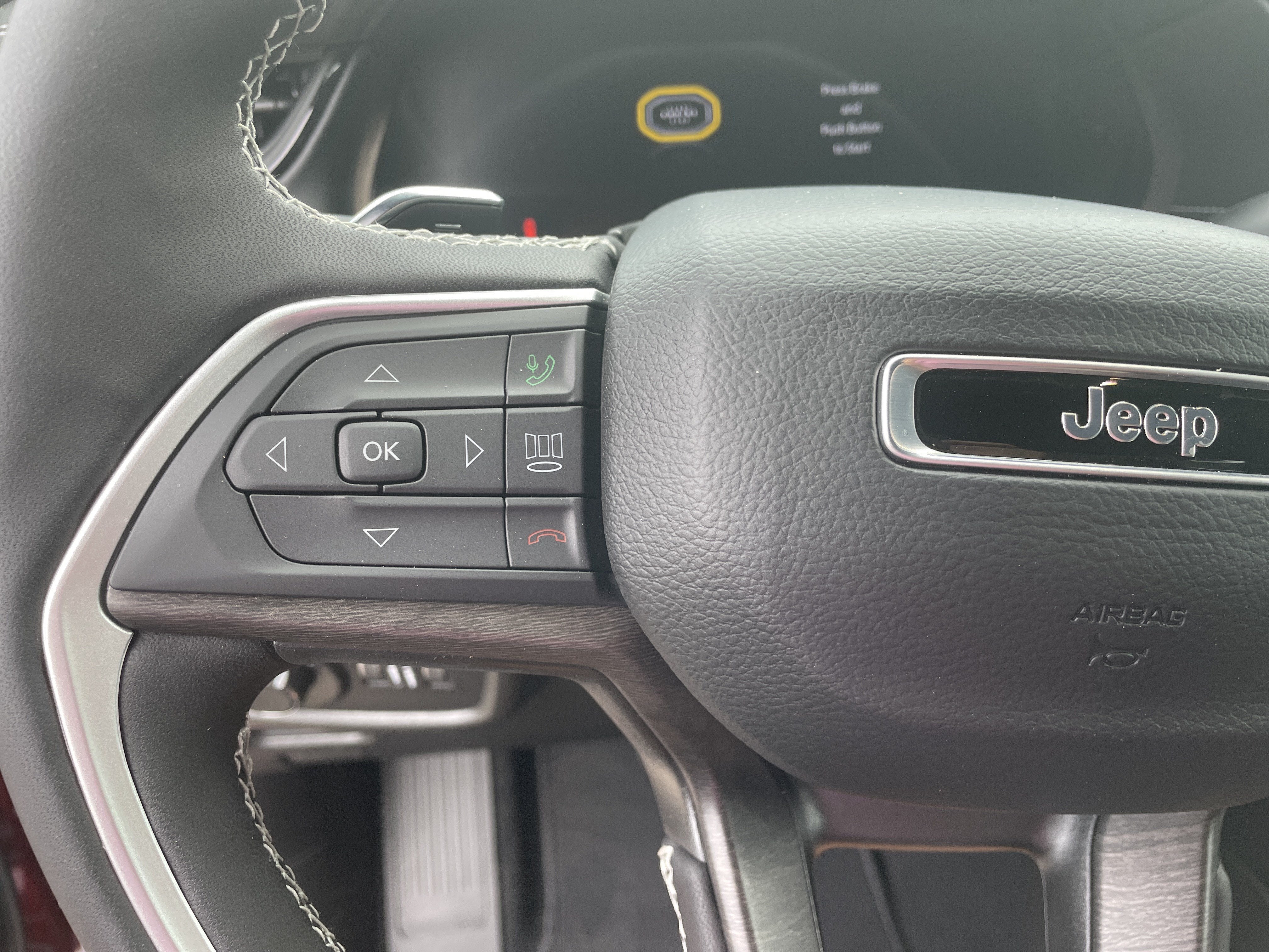 2026 Jeep Grand Cherokee GRAND CHEROKEE L LAREDO ALTITUDE 4X4