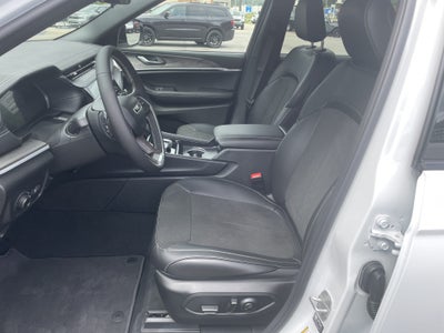 2027 Jeep Grand Cherokee GRAND CHEROKEE L LAREDO ALTITUDE 4X4