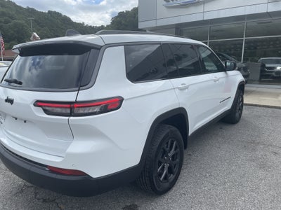 2027 Jeep Grand Cherokee GRAND CHEROKEE L LAREDO ALTITUDE 4X4