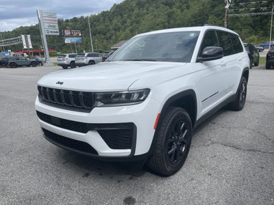 2027 Jeep Grand Cherokee GRAND CHEROKEE L LAREDO ALTITUDE 4X4