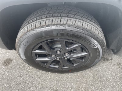 2027 Jeep Grand Cherokee GRAND CHEROKEE L LAREDO ALTITUDE 4X4