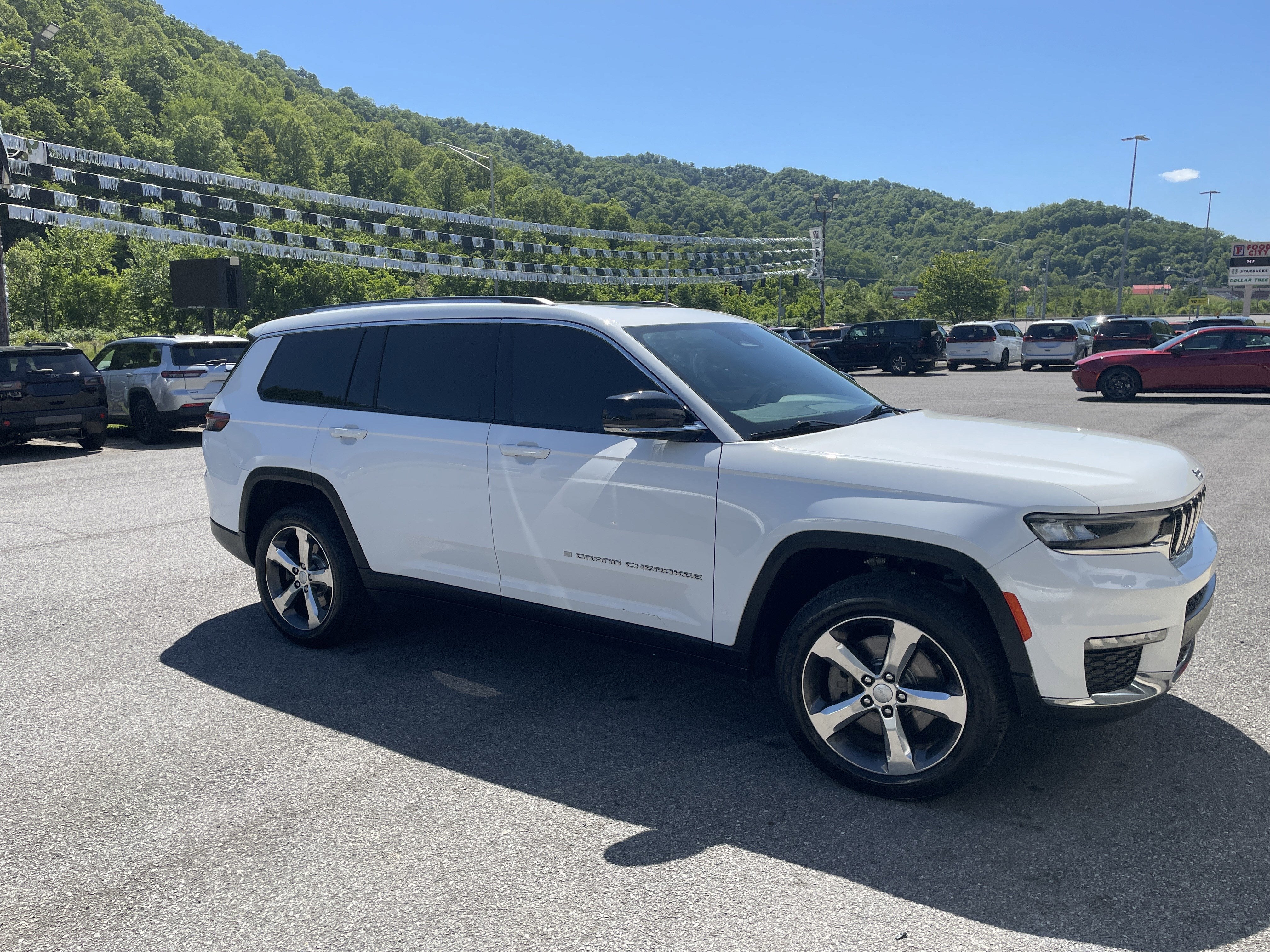 2022 Jeep Grand Cherokee L Limited 4x4