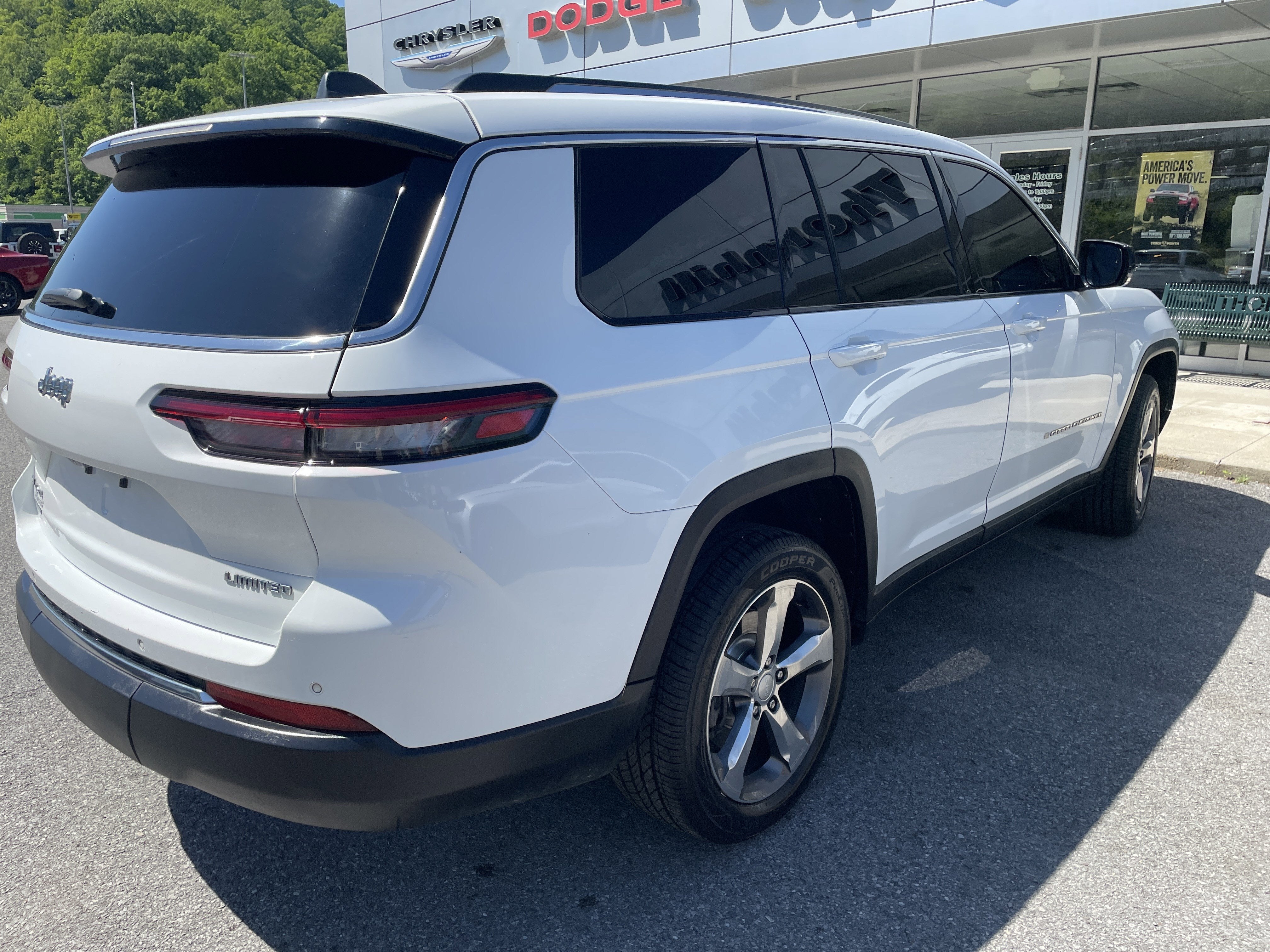 2022 Jeep Grand Cherokee L Limited 4x4