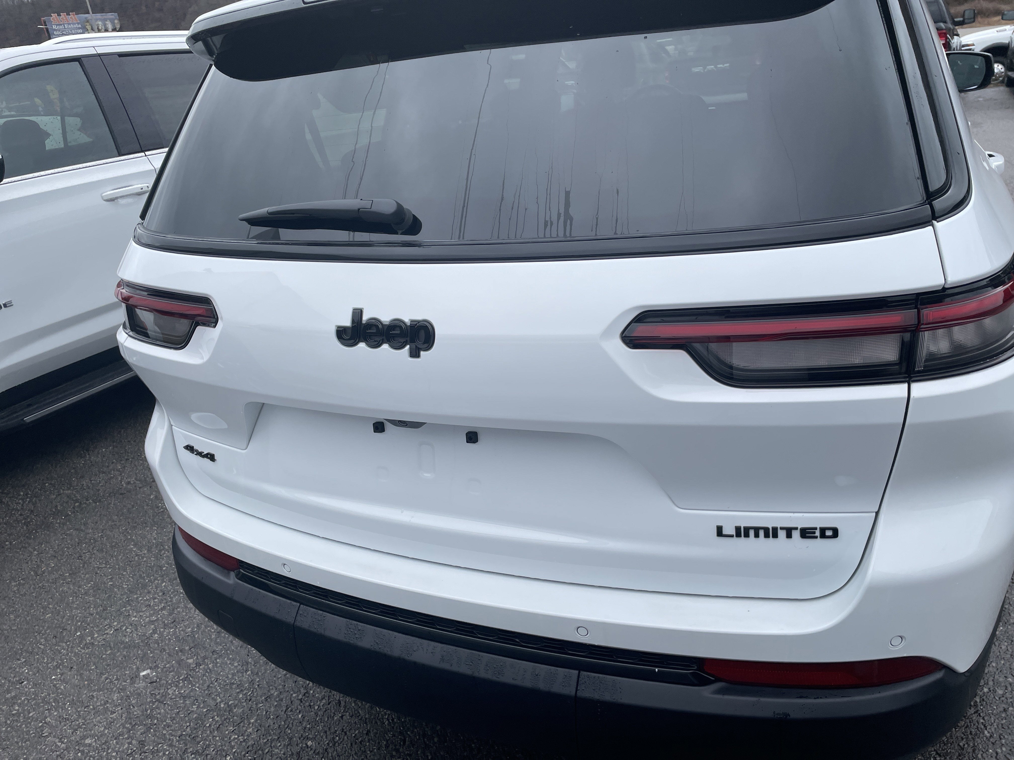 2025 Jeep Grand Cherokee GRAND CHEROKEE L LIMITED 4X4