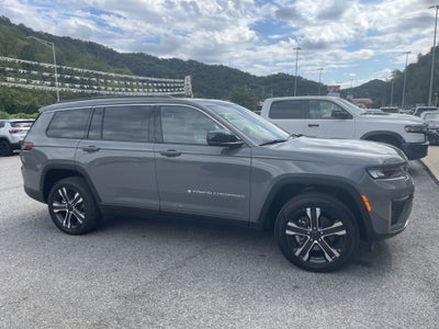 2027 Jeep Grand Cherokee GRAND CHEROKEE L LIMITED 4X4