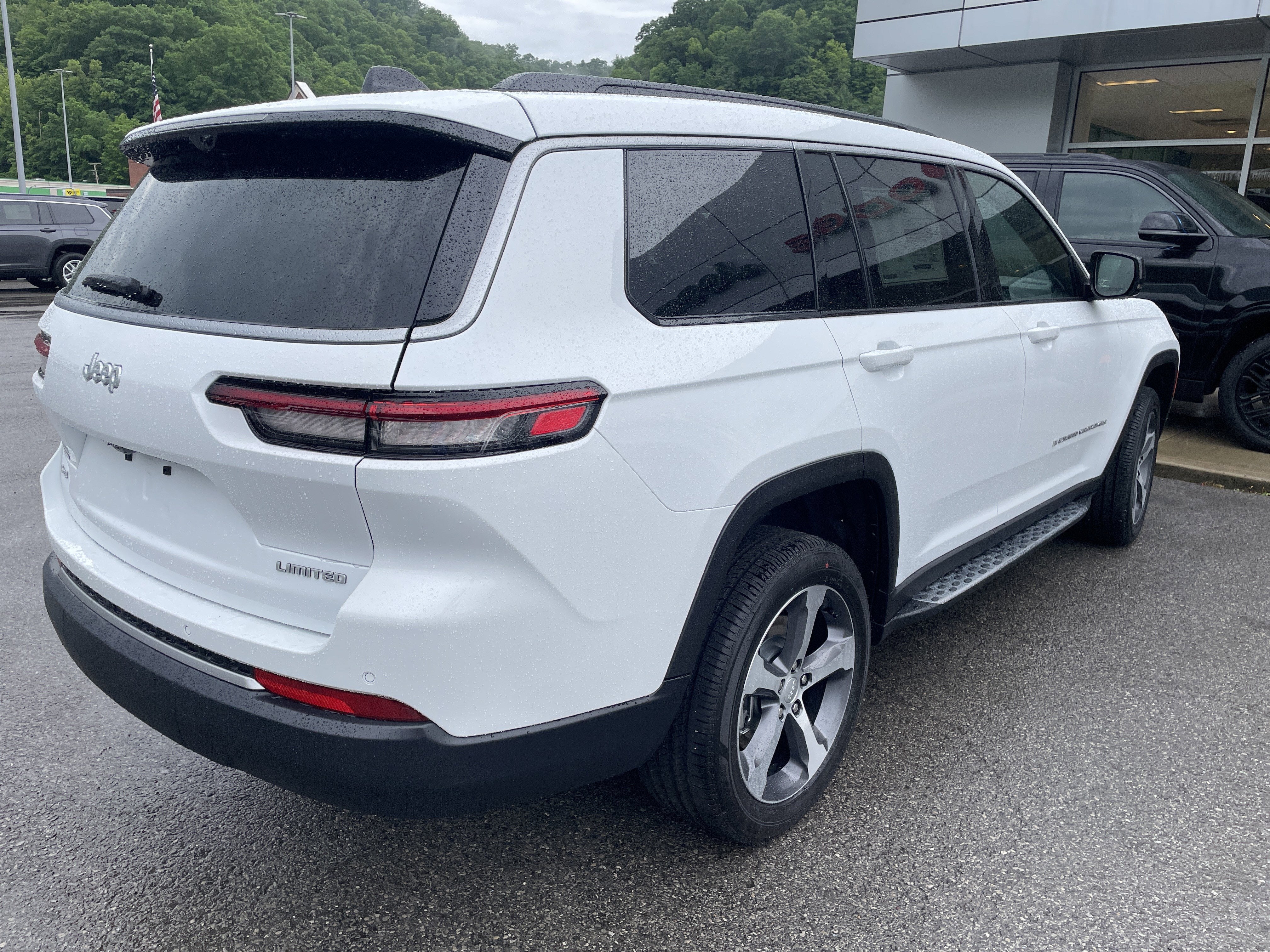 2026 Jeep Grand Cherokee GRAND CHEROKEE L LIMITED 4X4