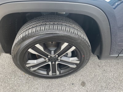 2027 Jeep Grand Cherokee GRAND CHEROKEE L LIMITED 4X4