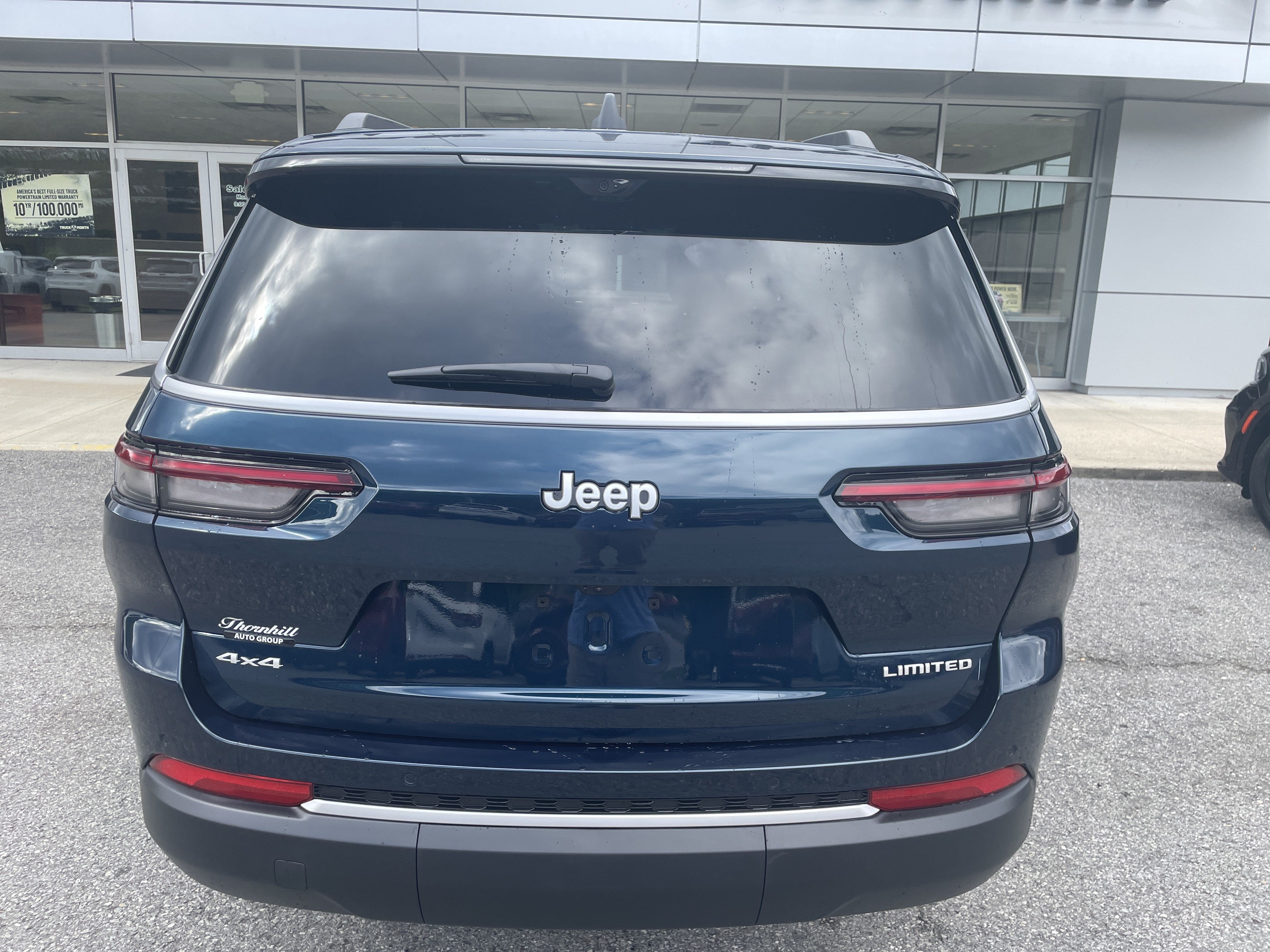 2027 Jeep Grand Cherokee GRAND CHEROKEE L LIMITED 4X4