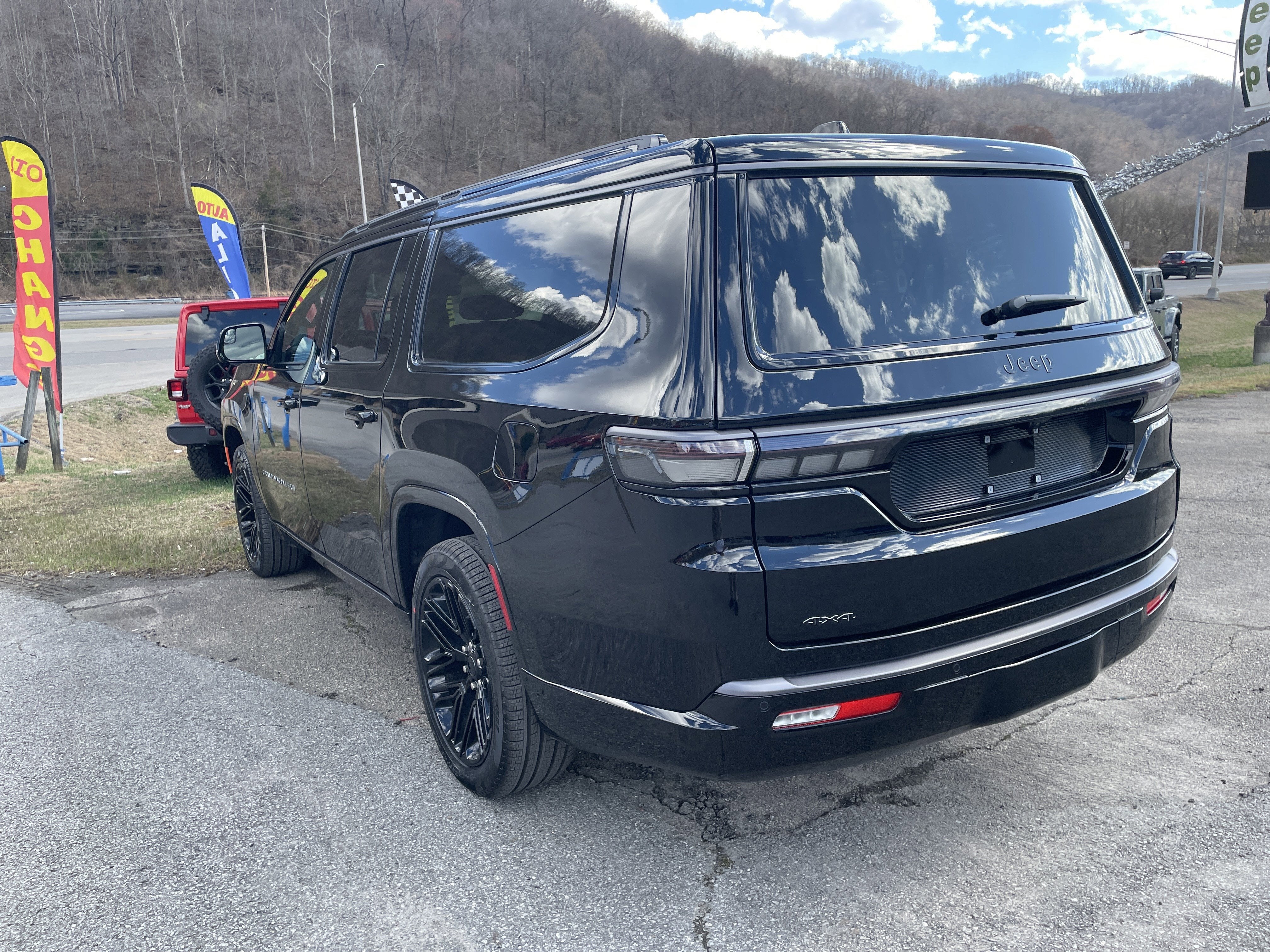 2026 Jeep Grand Wagoneer GRAND WAGONEER L LIMITED RESERVE 4X4