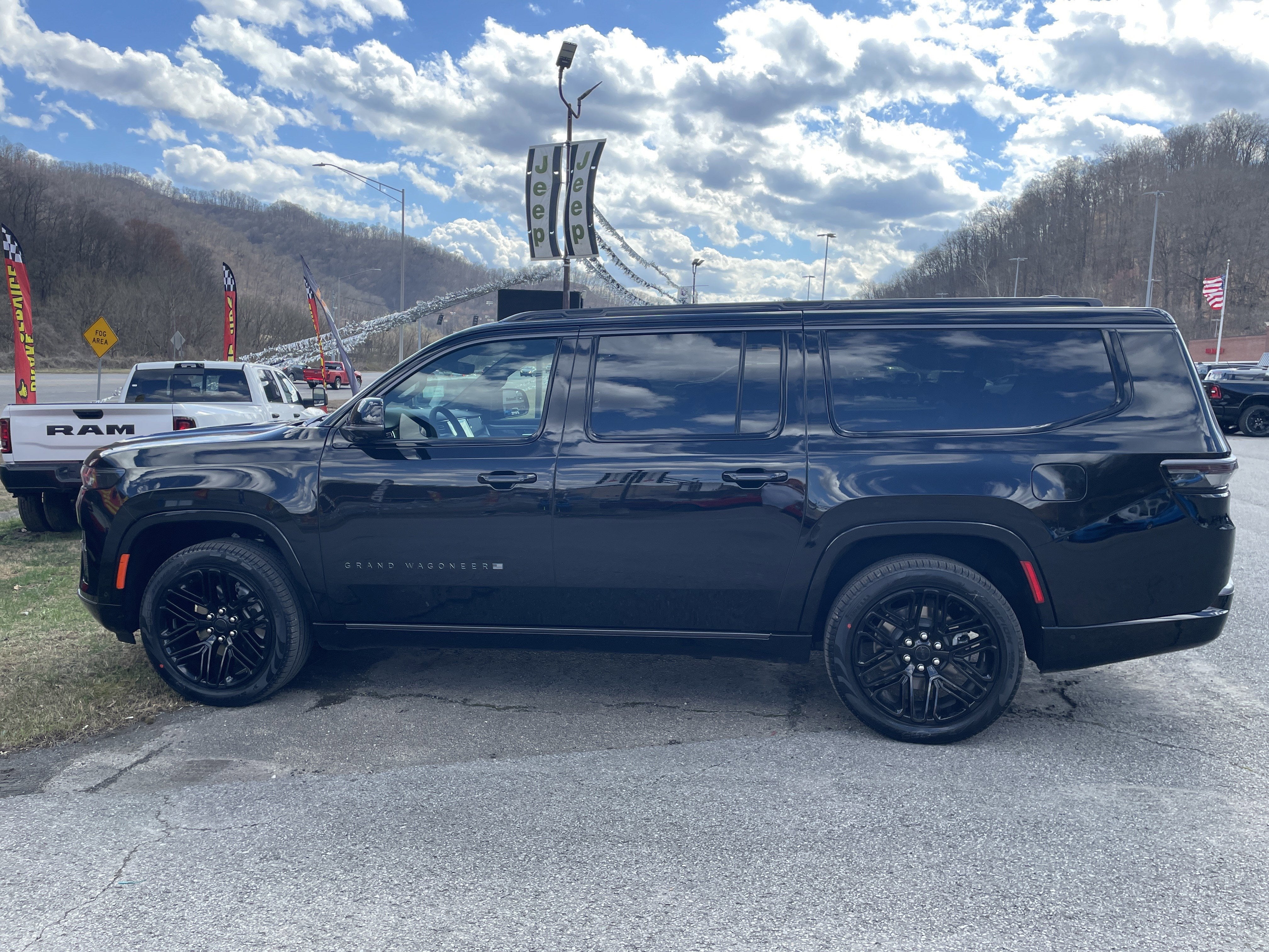 2026 Jeep Grand Wagoneer GRAND WAGONEER L LIMITED RESERVE 4X4