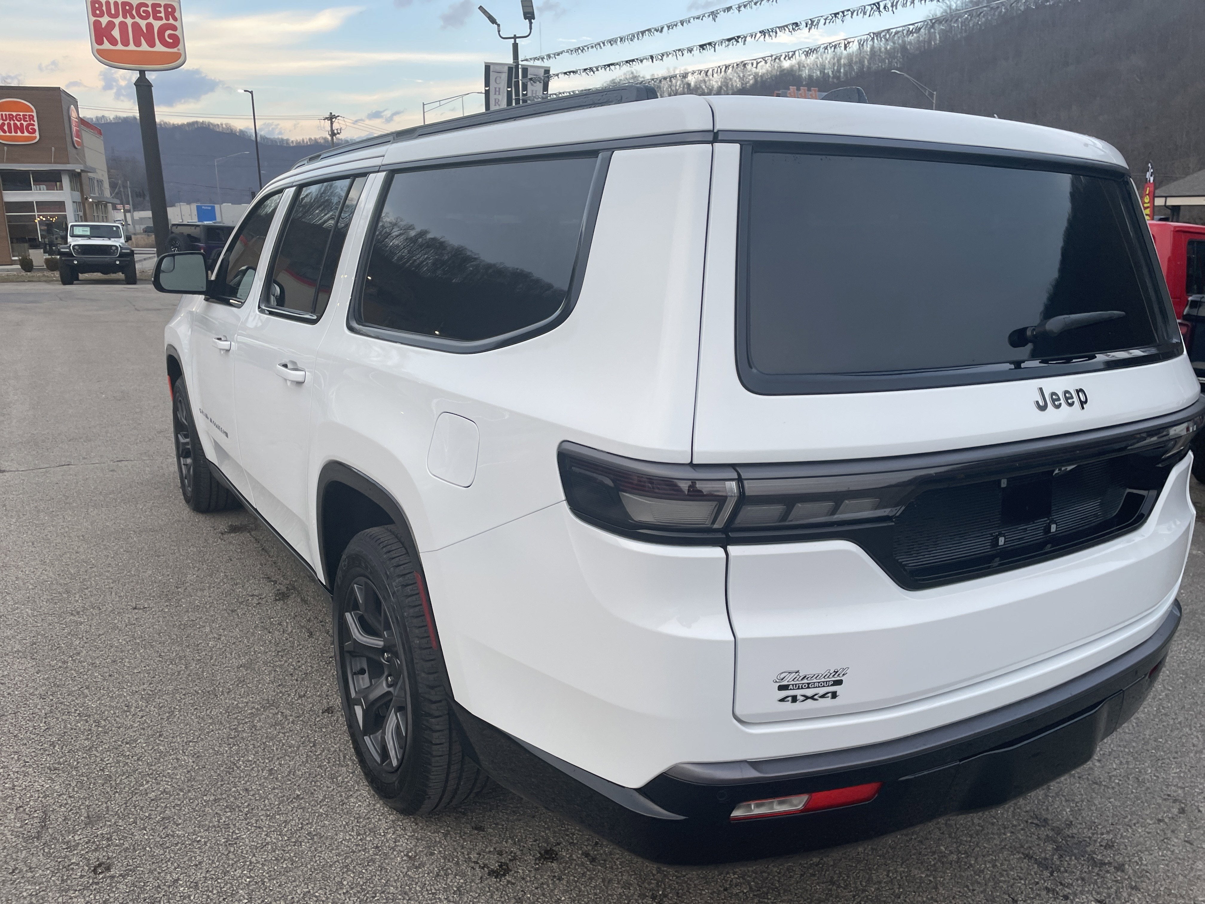 2026 Jeep Grand Wagoneer GRAND WAGONEER L LIMITED ALTITUDE 4X4