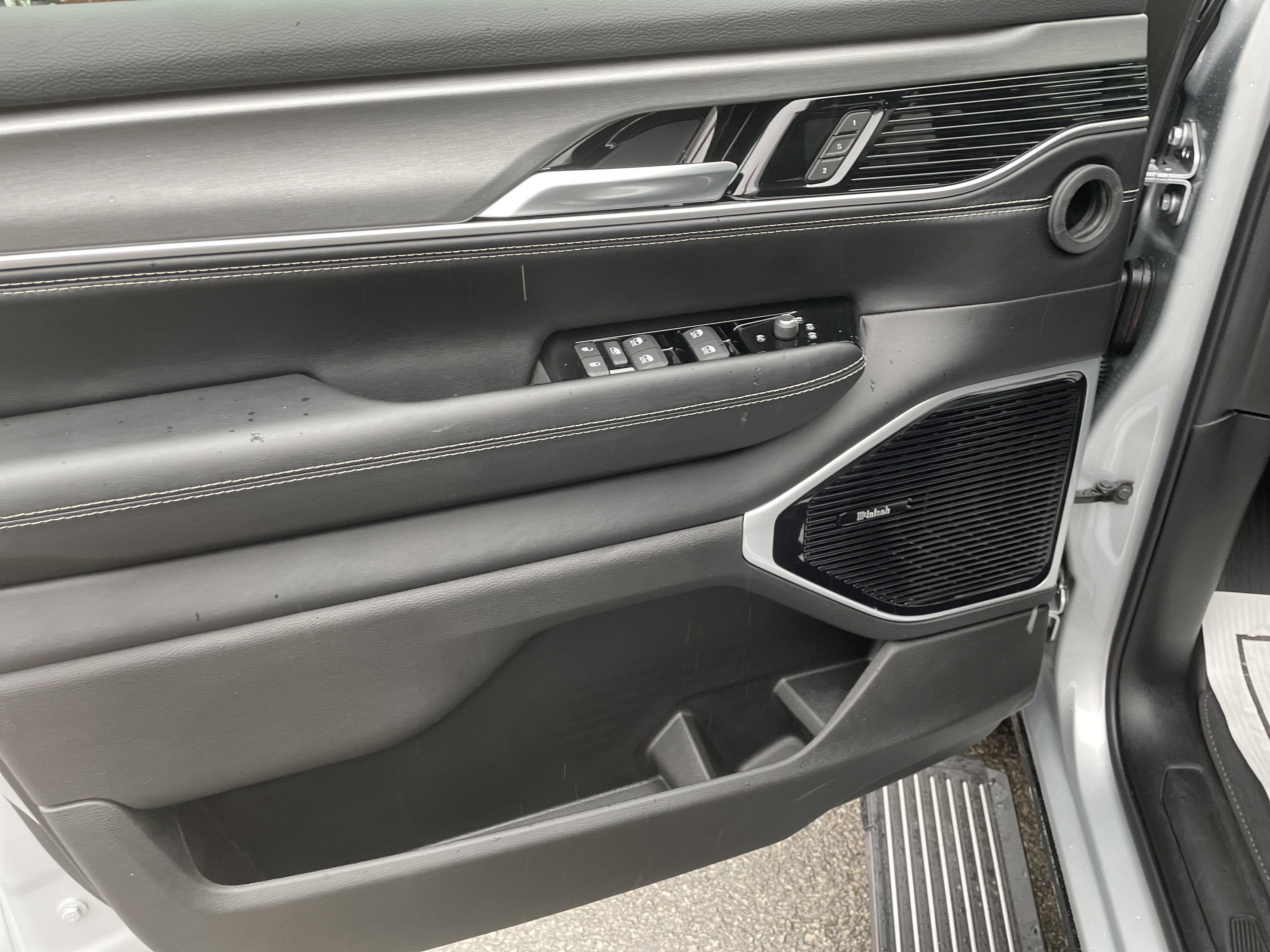 2026 Jeep Grand Wagoneer GRAND WAGONEER L LIMITED ALTITUDE 4X4