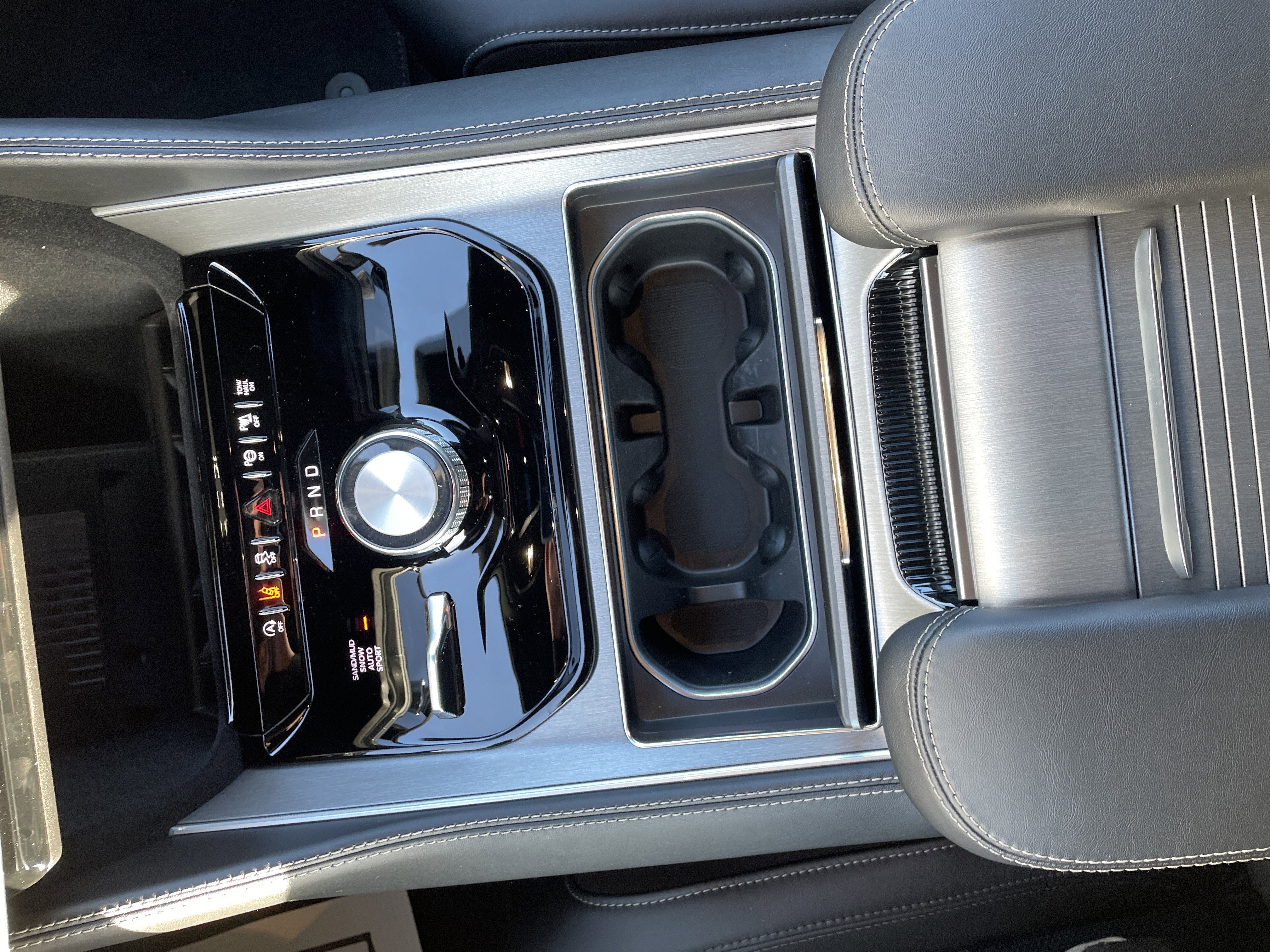 2026 Jeep Grand Wagoneer GRAND WAGONEER 4X4