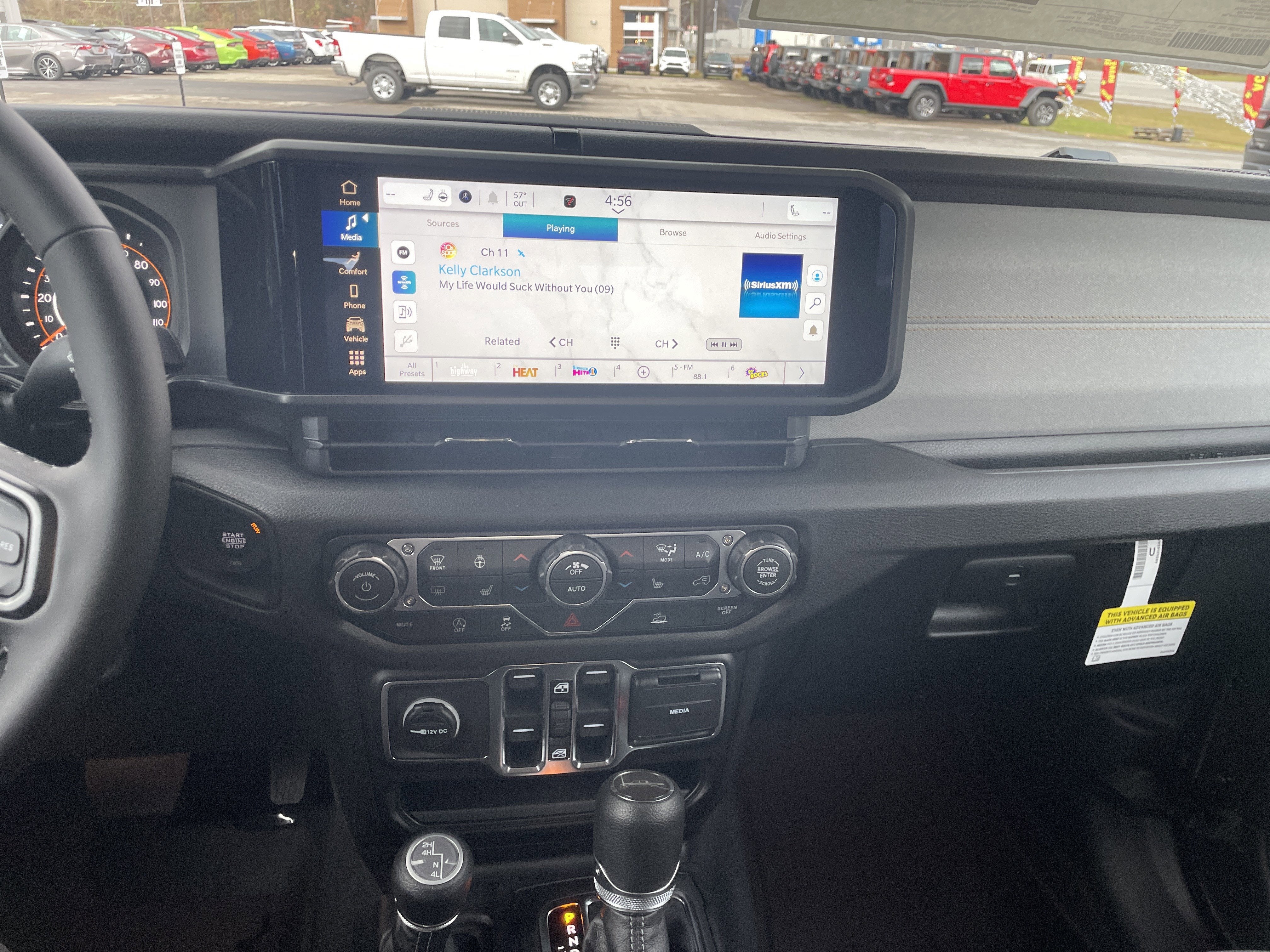 2023 Jeep Gladiator Overland 4x4